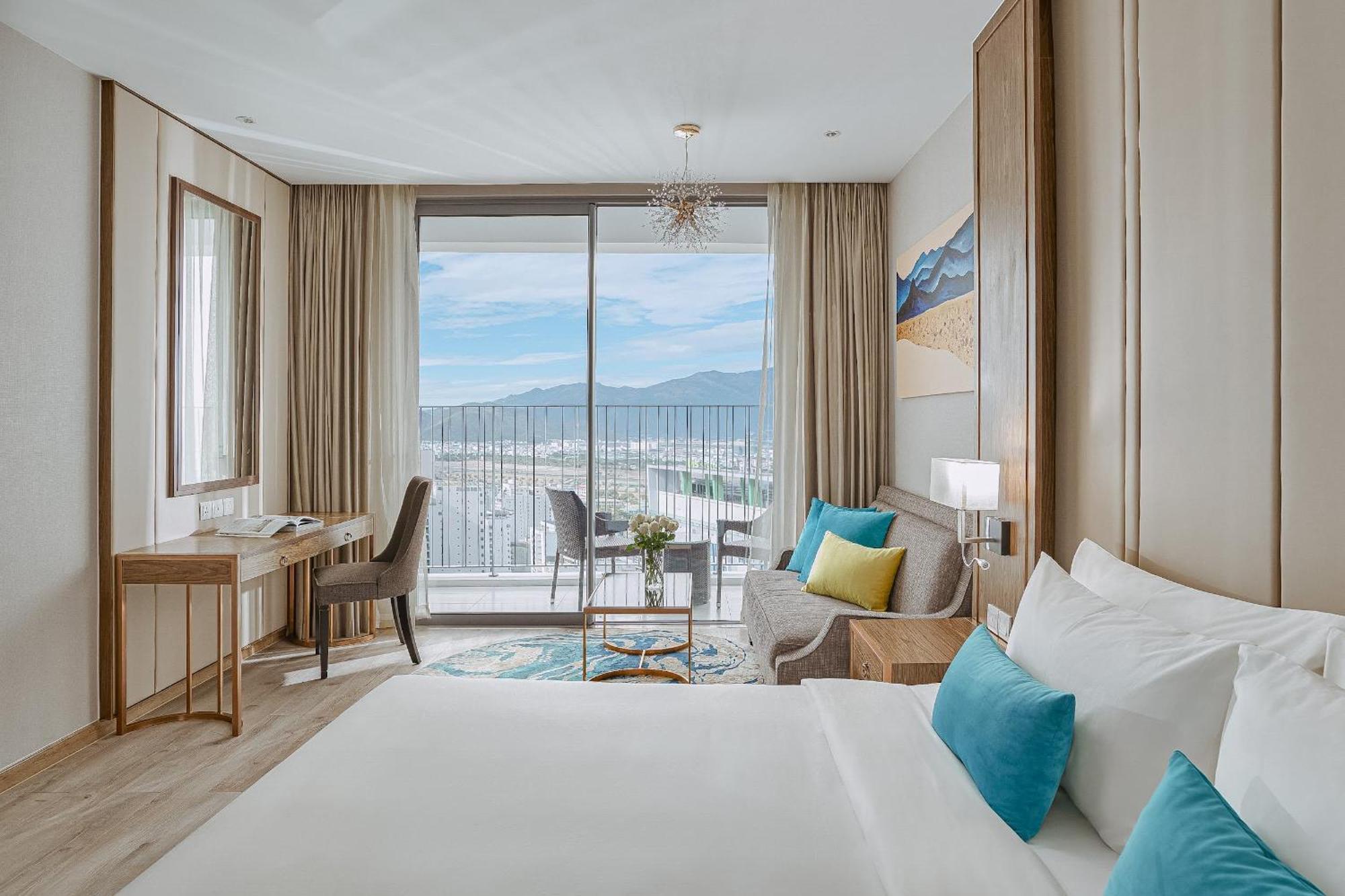 Coastal Panorama Oceanfront Suites Nha Trang Exteriér fotografie
