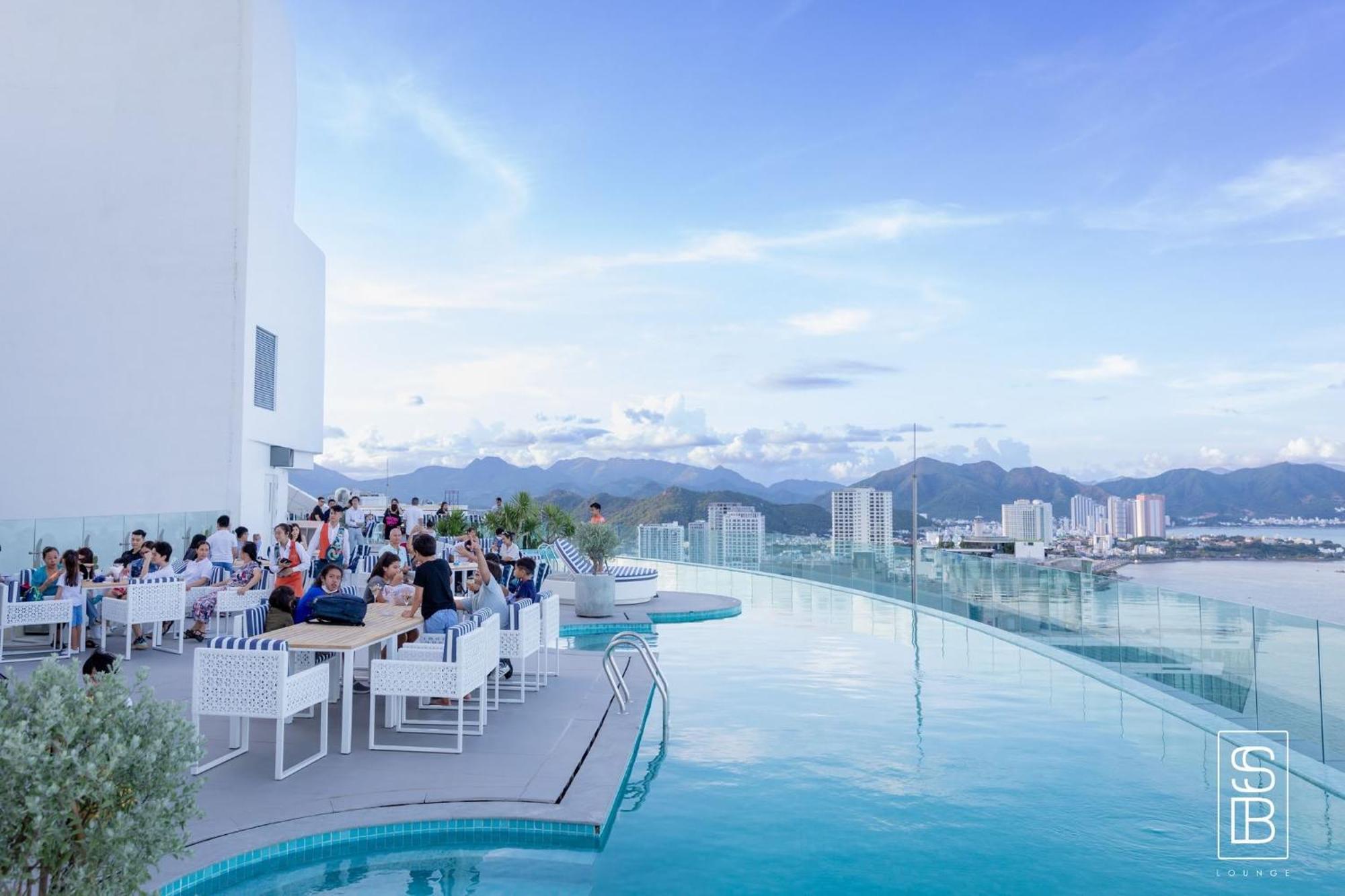 Coastal Panorama Oceanfront Suites Nha Trang Exteriér fotografie
