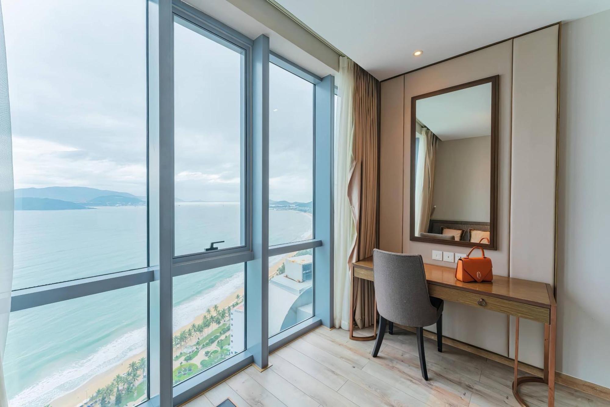 Coastal Panorama Oceanfront Suites Nha Trang Exteriér fotografie