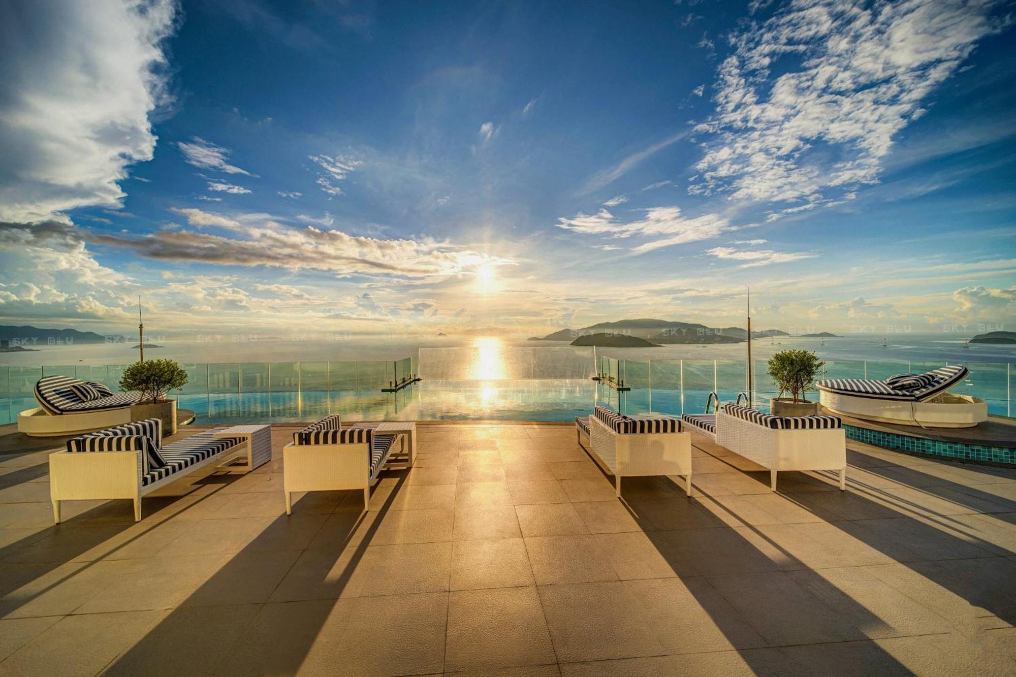 Coastal Panorama Oceanfront Suites Nha Trang Exteriér fotografie