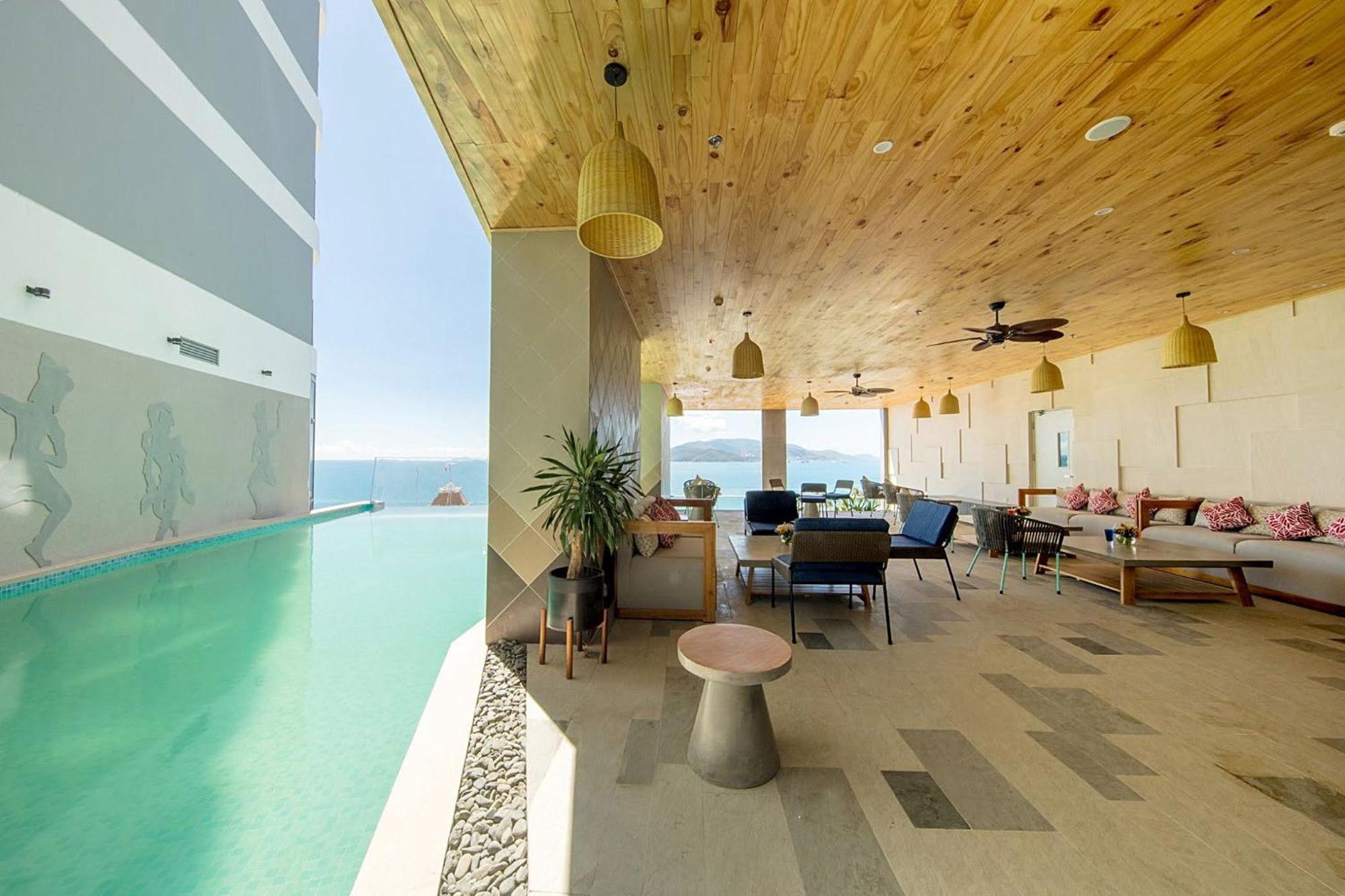 Coastal Panorama Oceanfront Suites Nha Trang Exteriér fotografie
