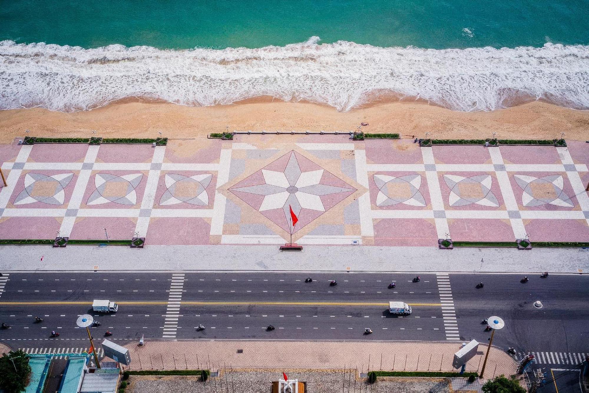Coastal Panorama Oceanfront Suites Nha Trang Exteriér fotografie